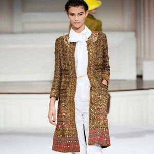 °$7,000 OSCAR DE LA RENTA EXQUISITE GOLDEN BRONZE MULTI BEADED RUNWAY COAT 6 M